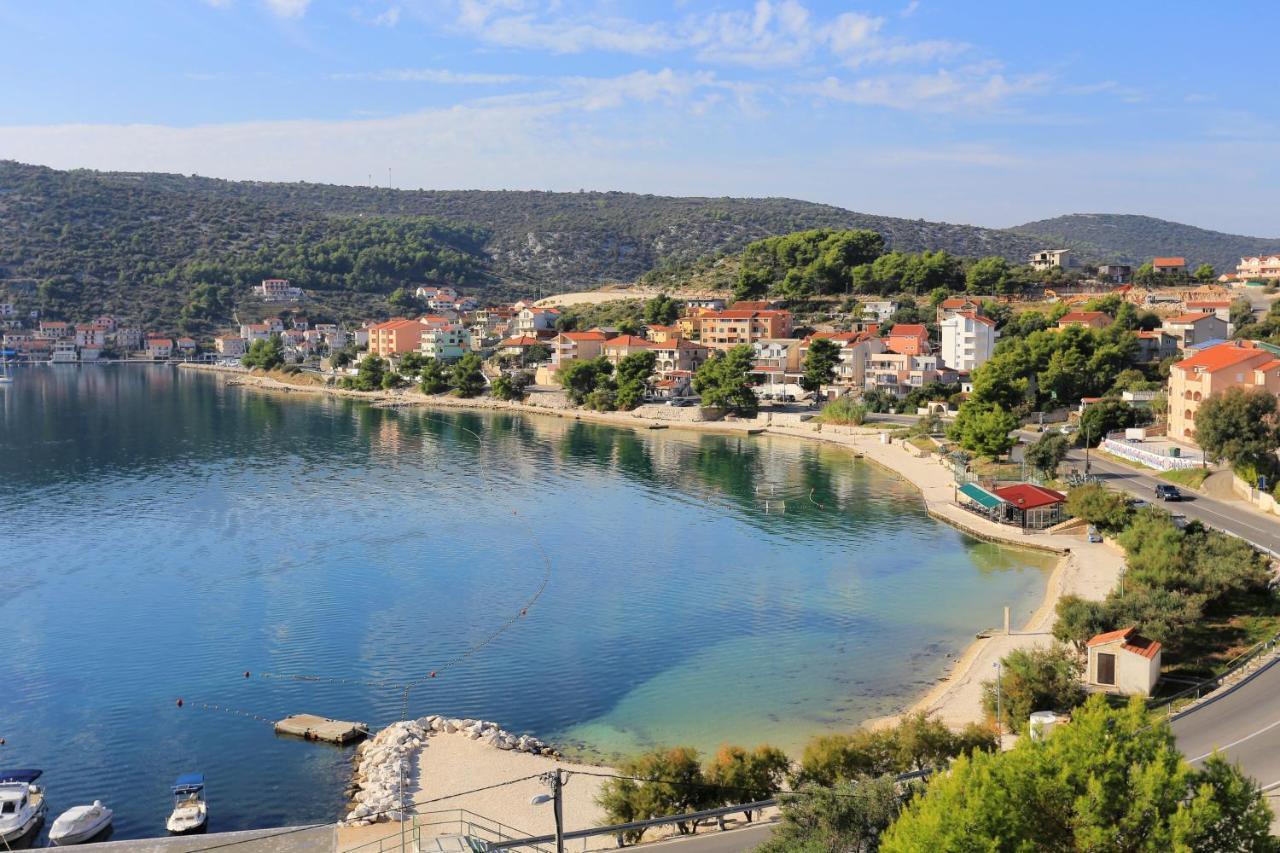 Apartments By The Sea Marina, Trogir - 9037 ภายนอก รูปภาพ