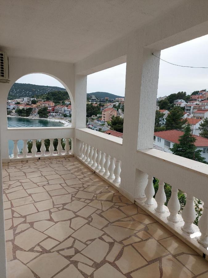 Apartments By The Sea Marina, Trogir - 9037 ภายนอก รูปภาพ